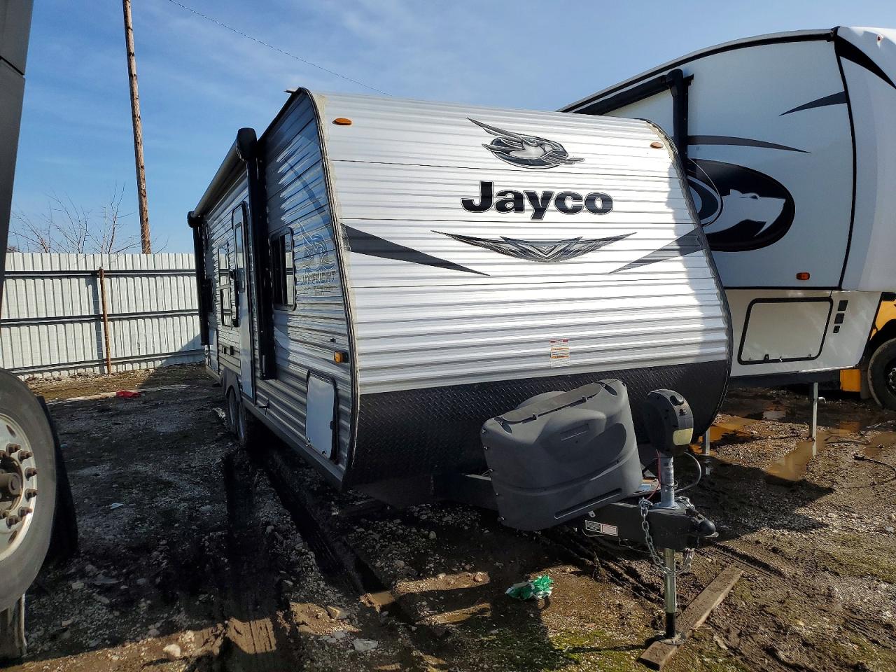 Salvage Jay Jay Flight Image