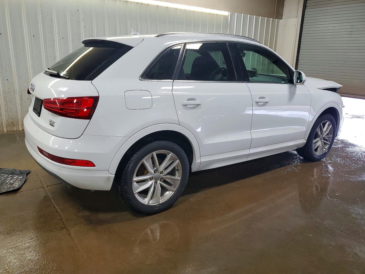 Audi Q3 Premium Plus