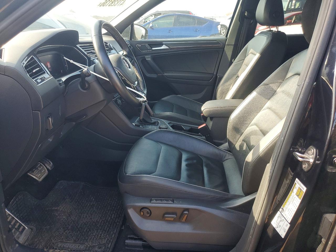 Volkswagen Tiguan Sel Premium R-line