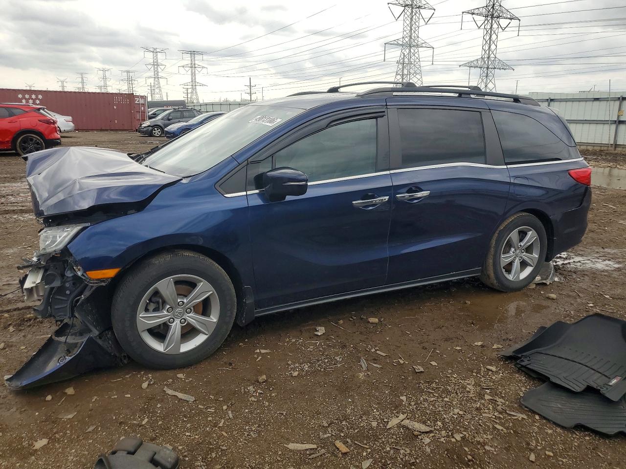 Salvage Honda Odyssey Image