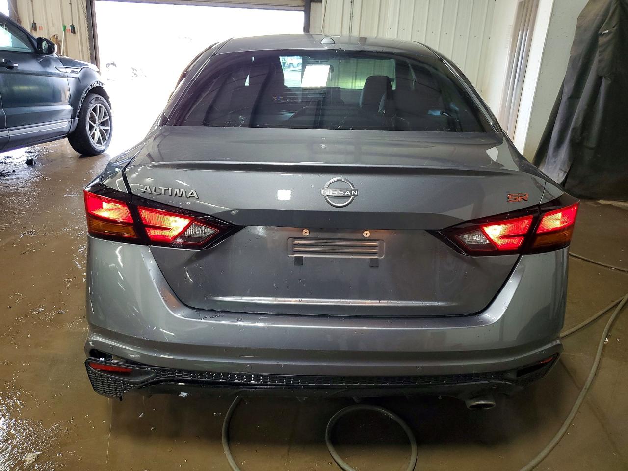Nissan Altima Sr
