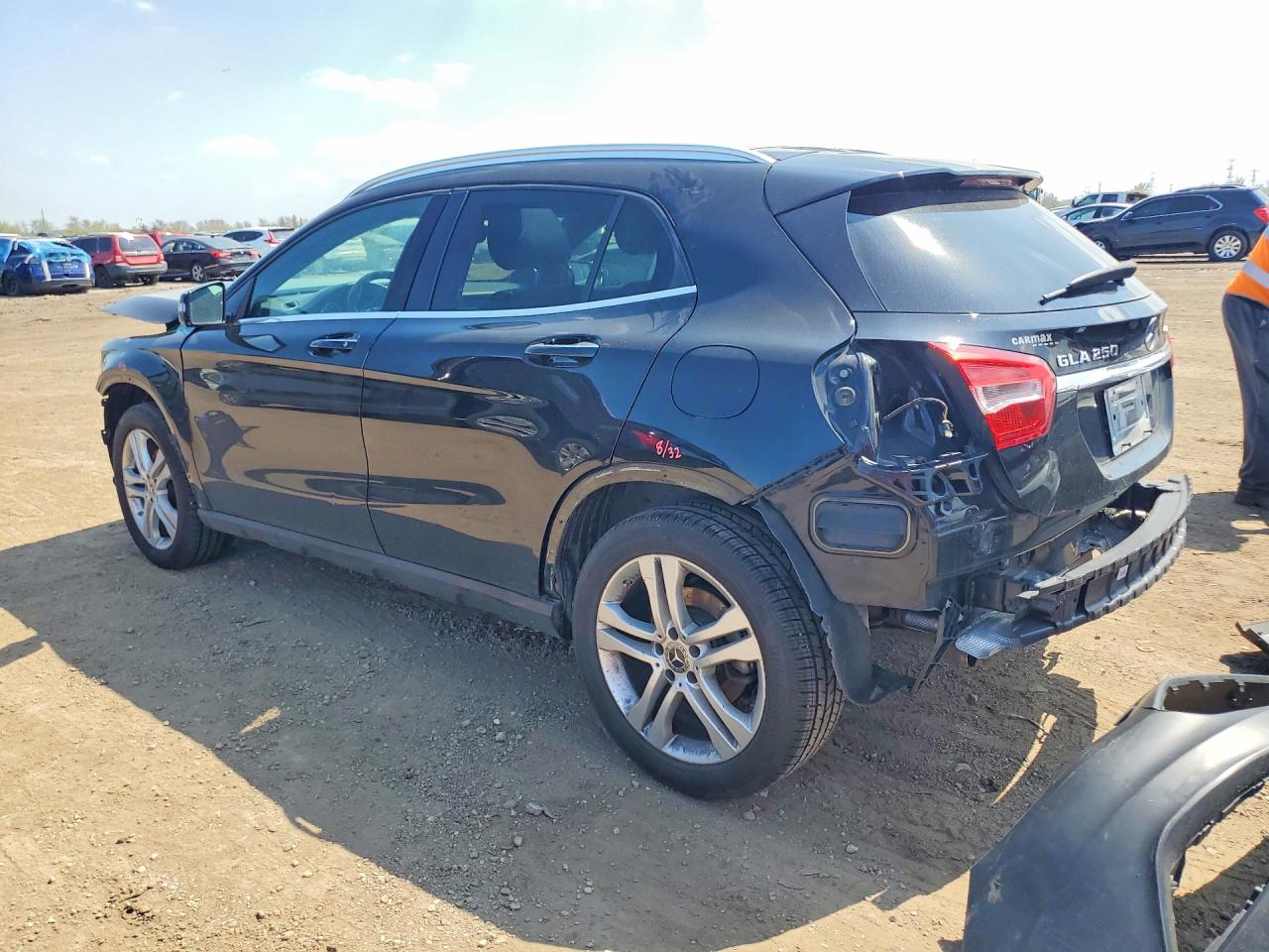 Mercedes-Benz GLA 250 4matic