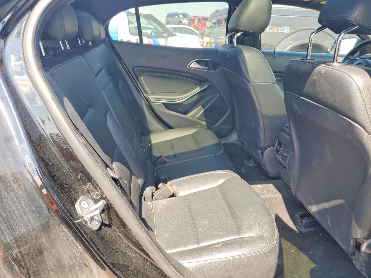 Mercedes-Benz GLA 250 4matic