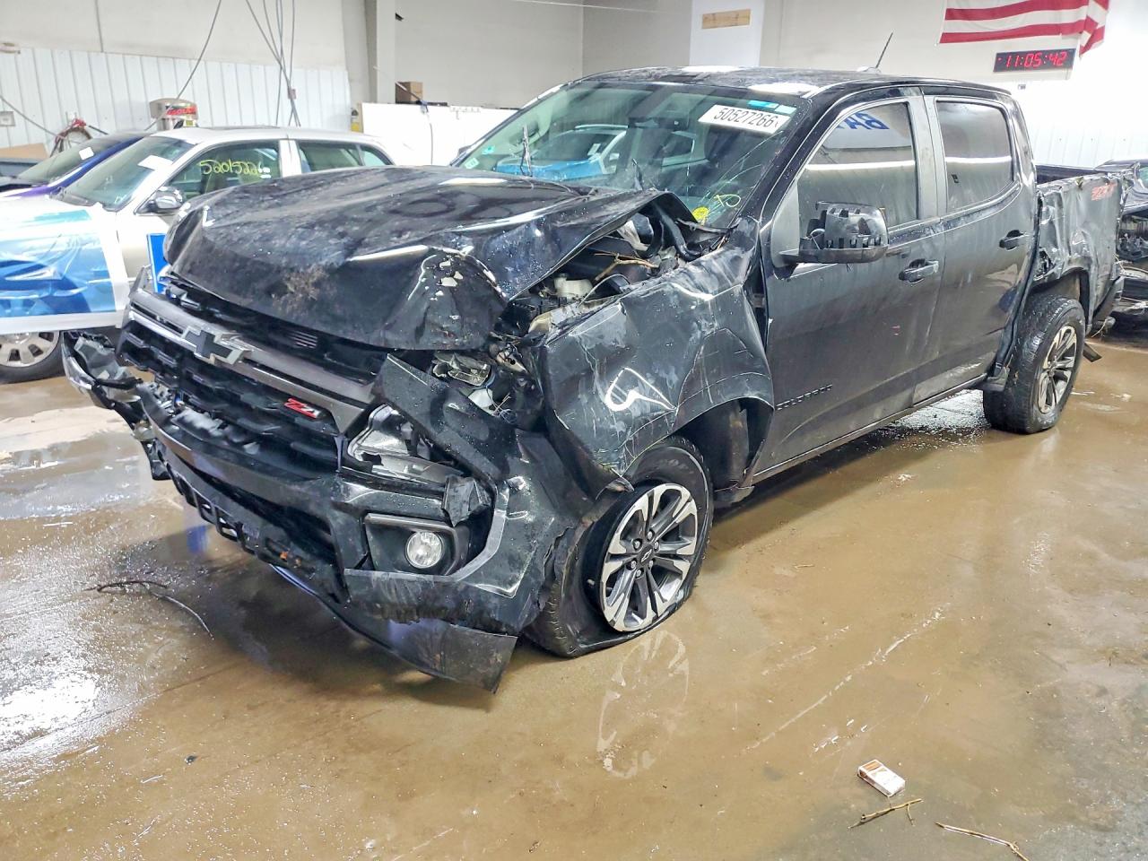Salvage Chevrolet Colorado Image