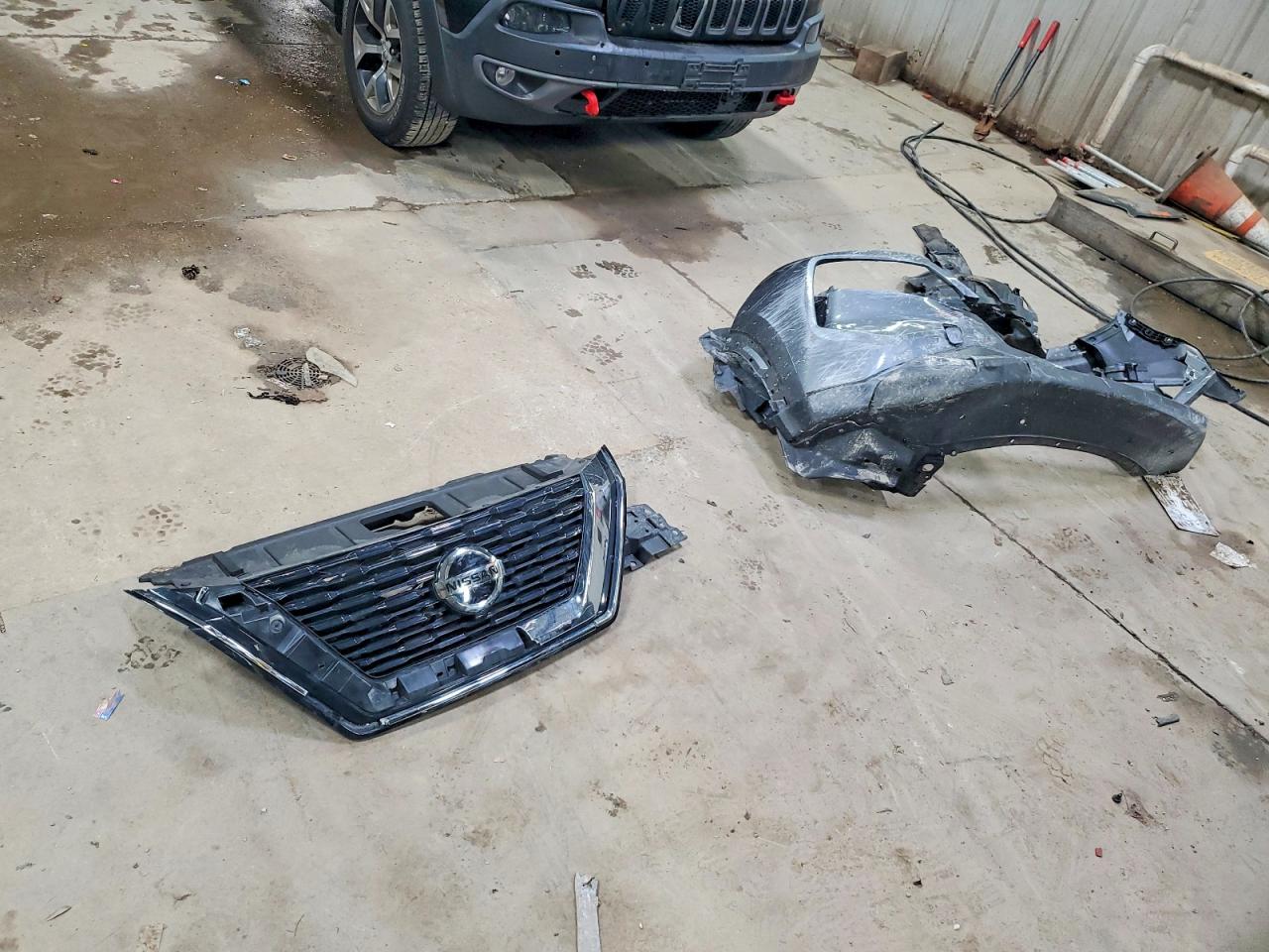 Nissan Rogue S