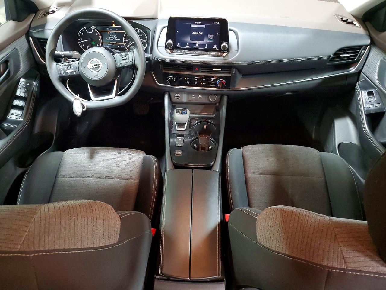 Nissan Rogue S