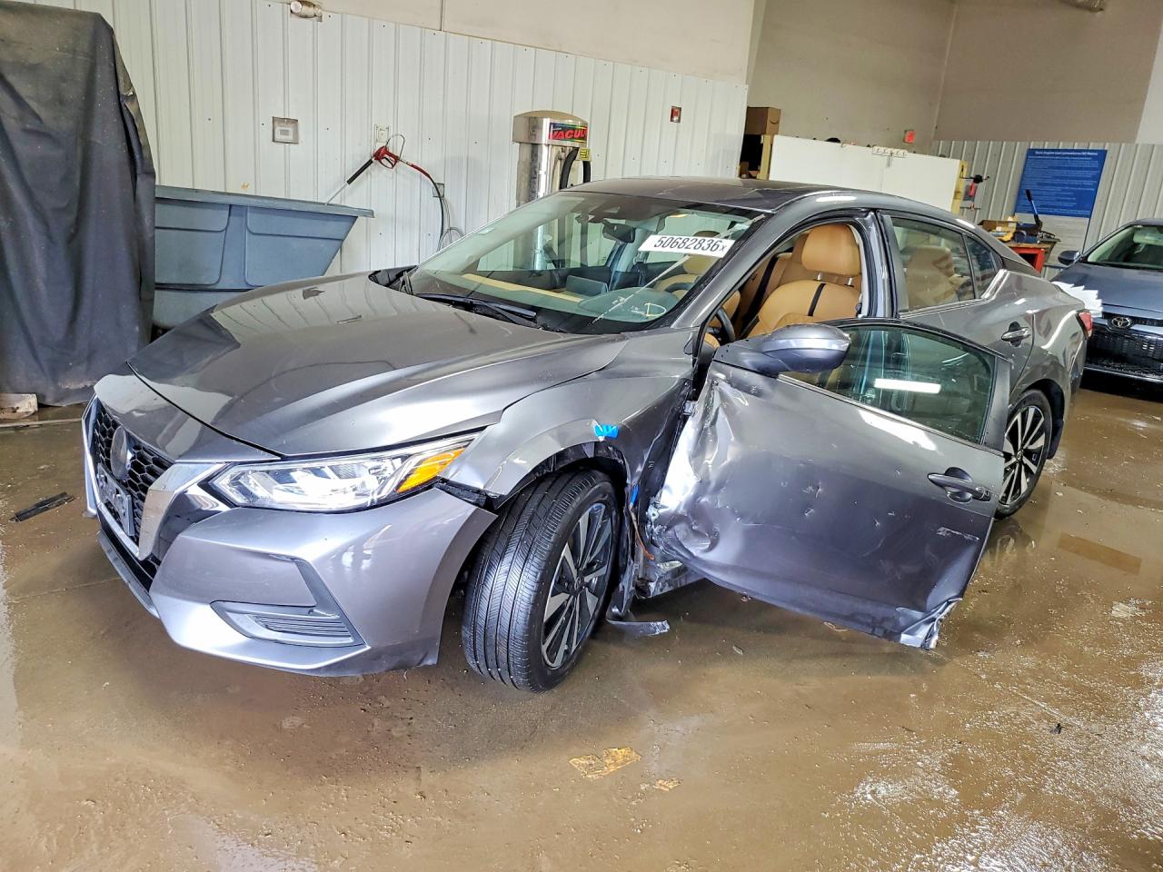 Salvage Nissan Sentra Image