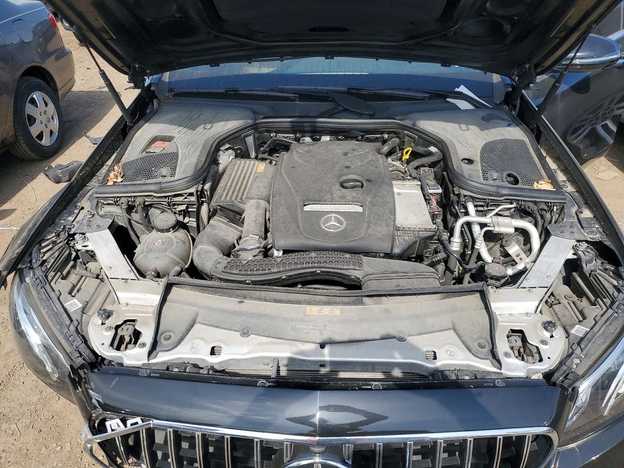 Mercedes-Benz E-Class 300 4matic