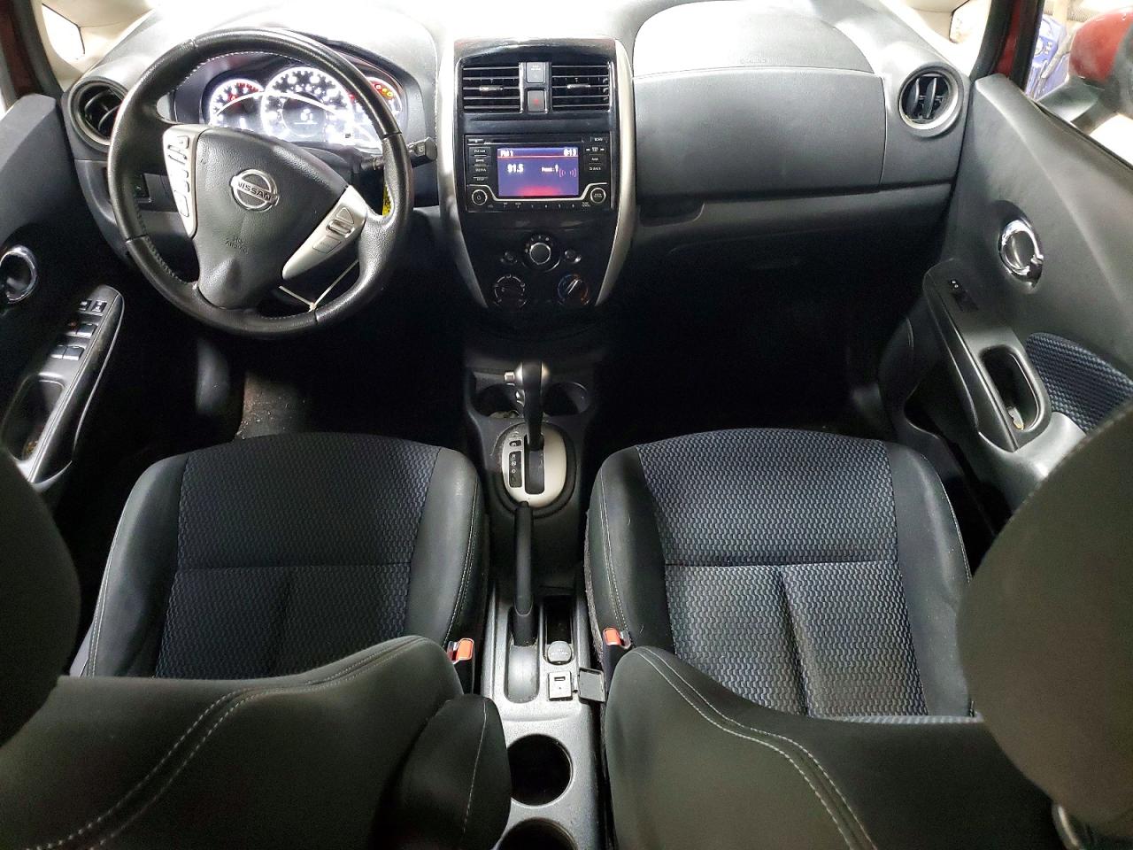 Nissan Versa Sv