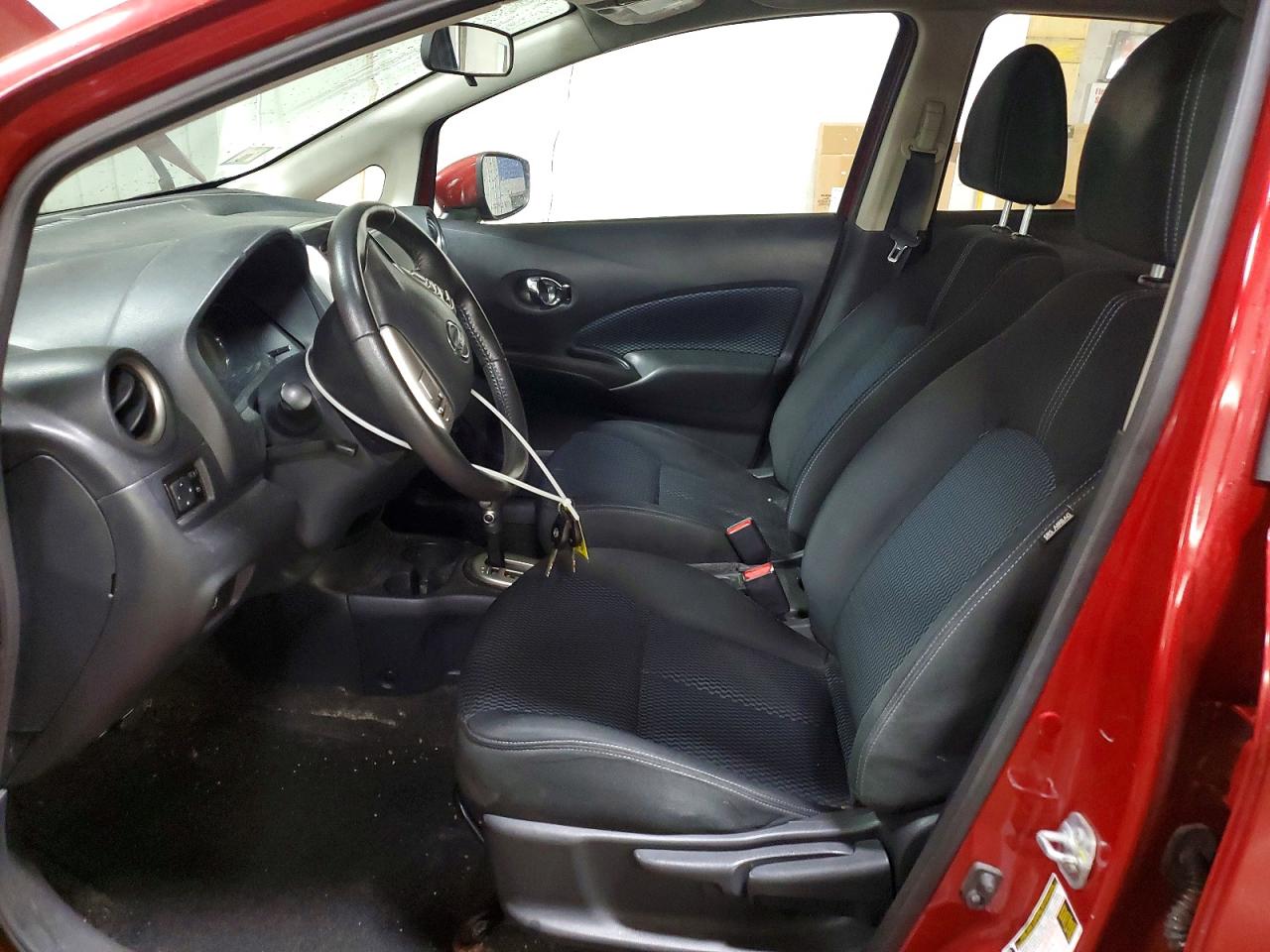 Nissan Versa Sv