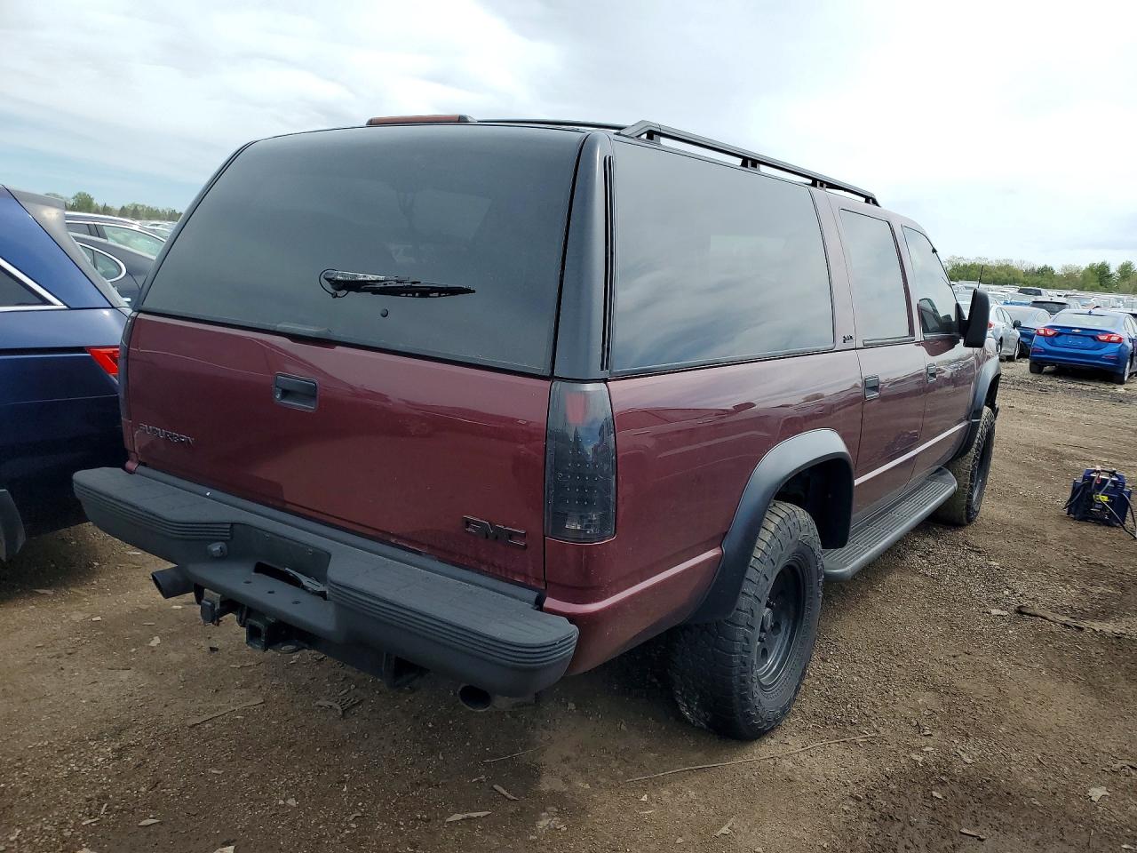 GMC Suburban