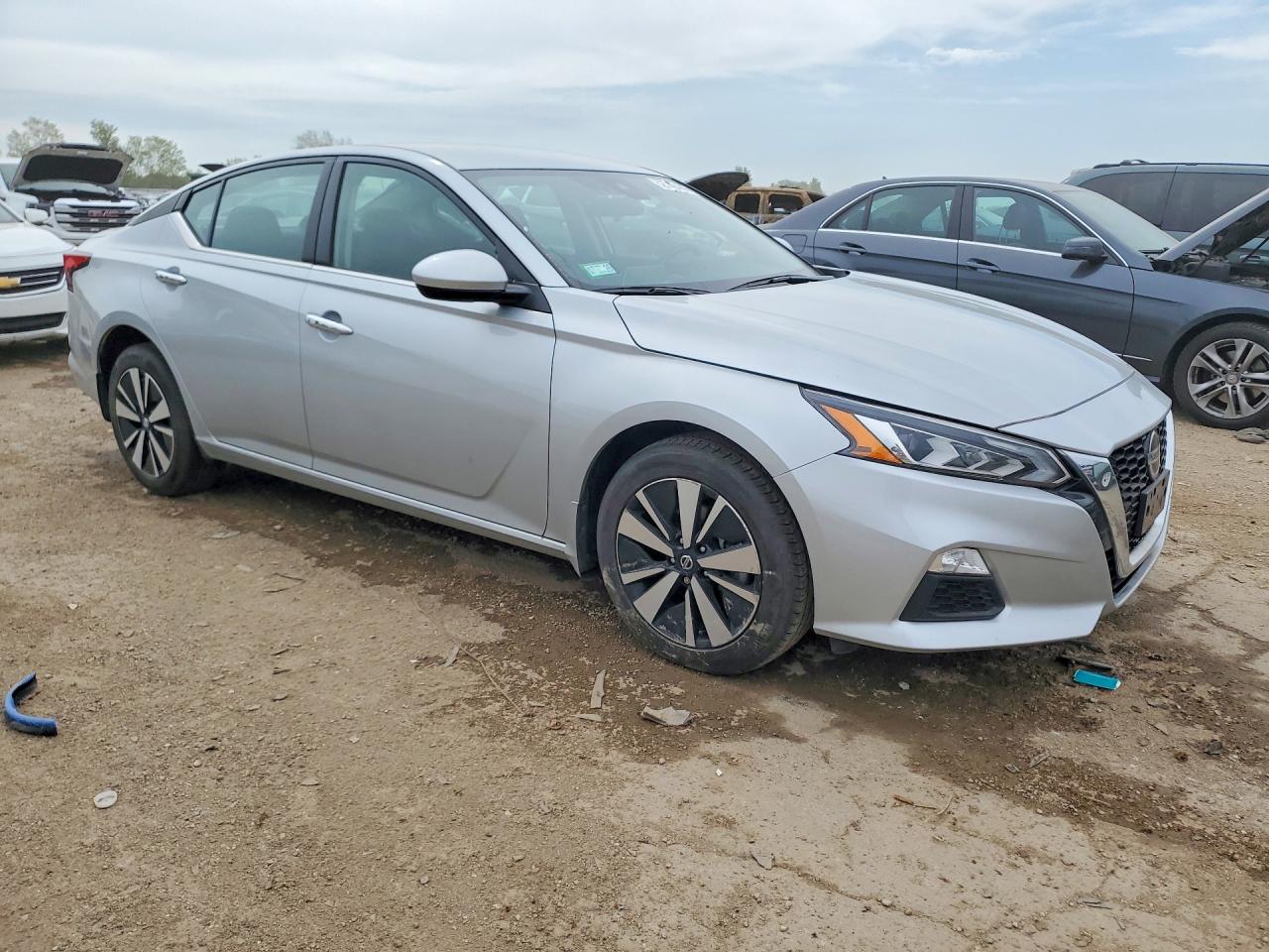 Nissan Altima Sv