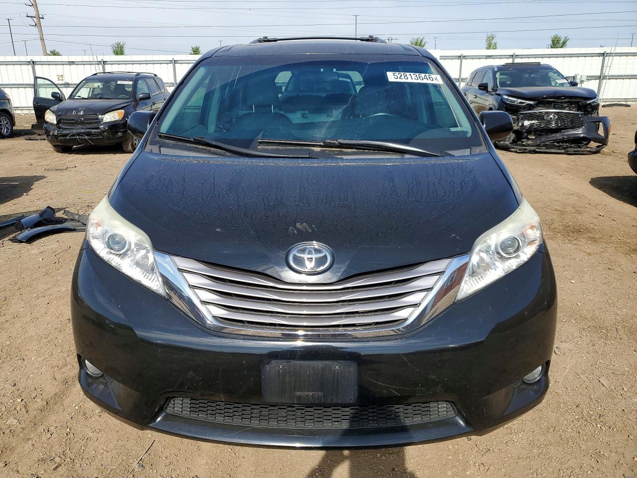 Toyota Sienna Xle 8-passenger