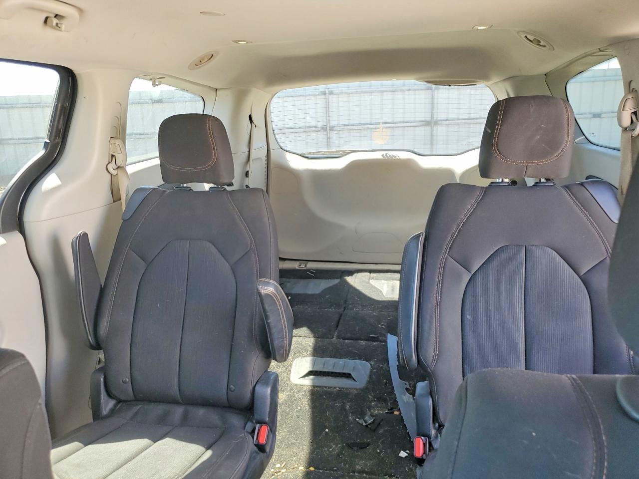Chrysler Pacifica Touring