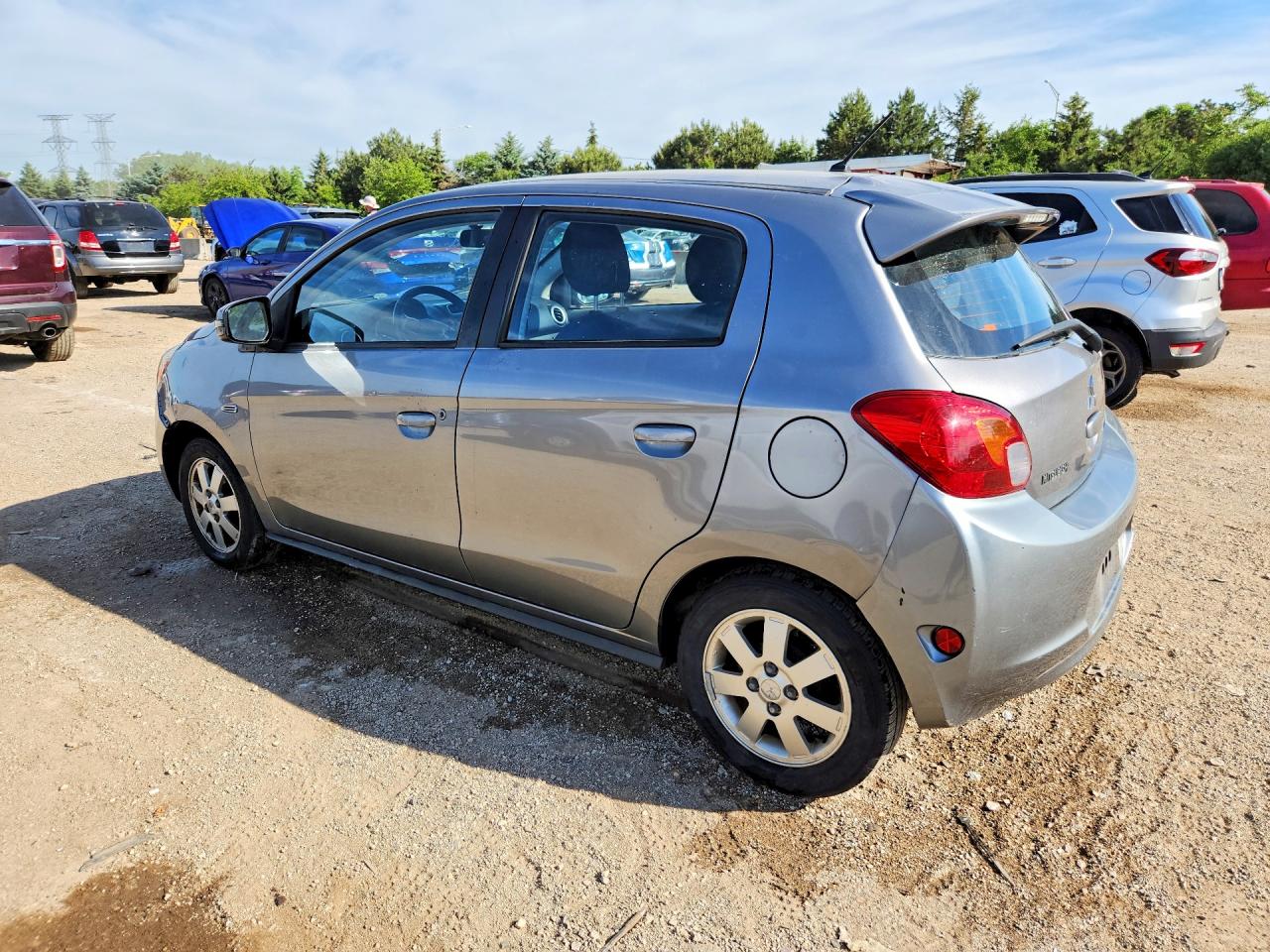 Mitsubishi Mirage Es