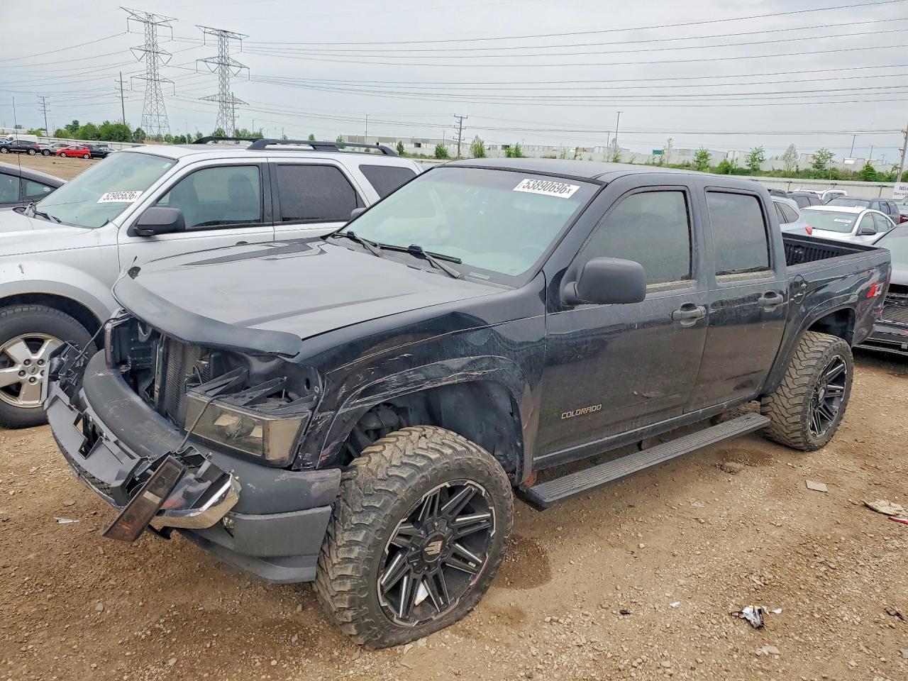 Salvage Chevrolet Colorado Image