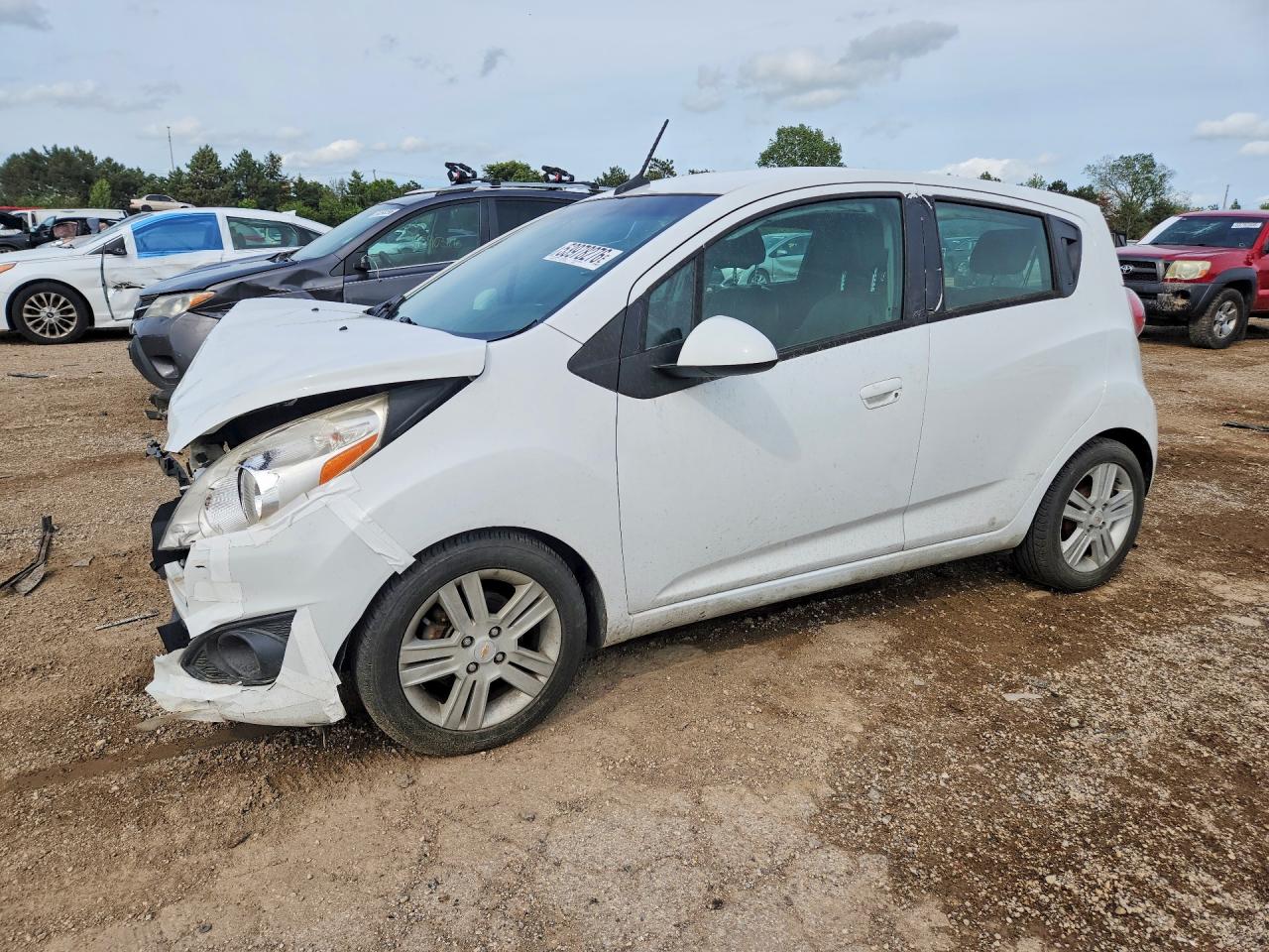 Salvage Chevrolet Spark Image