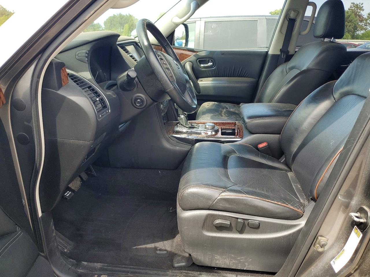 Nissan Armada Sl