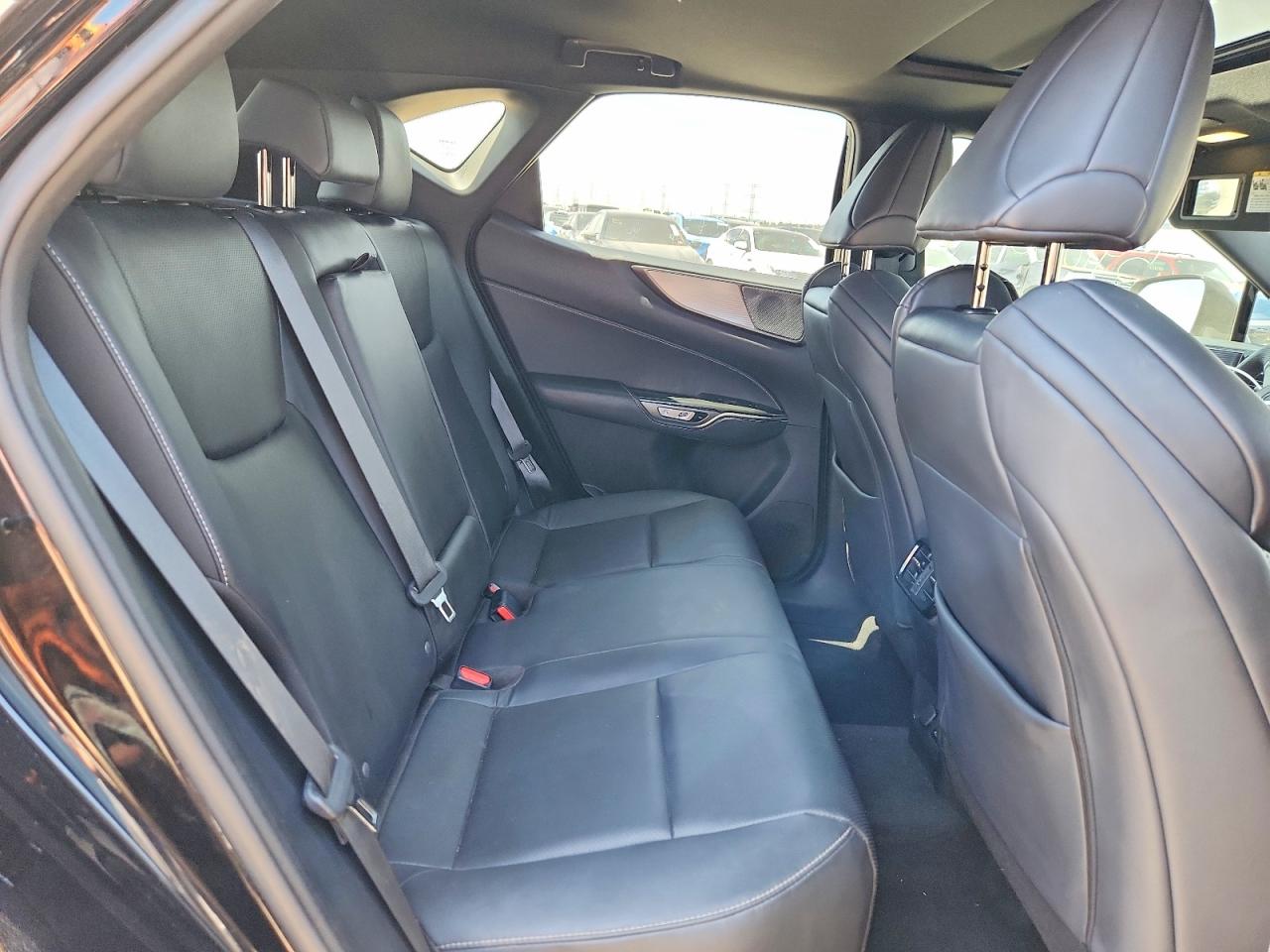 Lexus NX 350