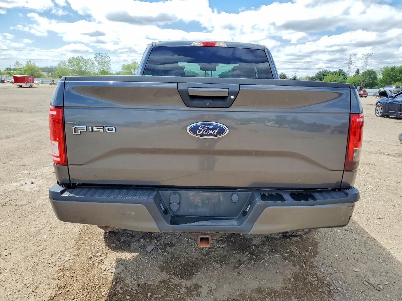 Ford F-150 Super Cab