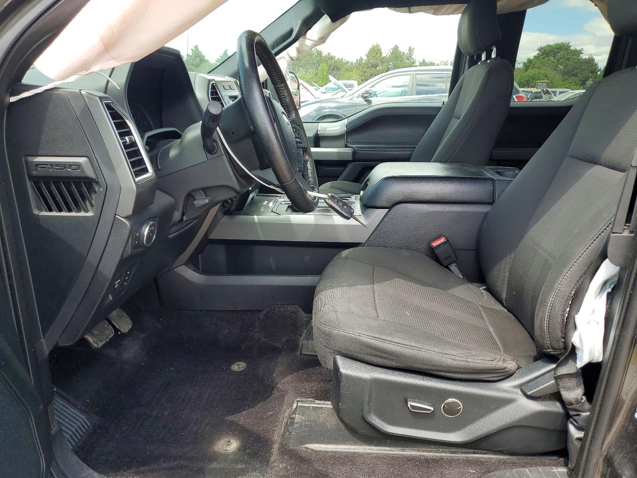 Ford F-150 Super Cab