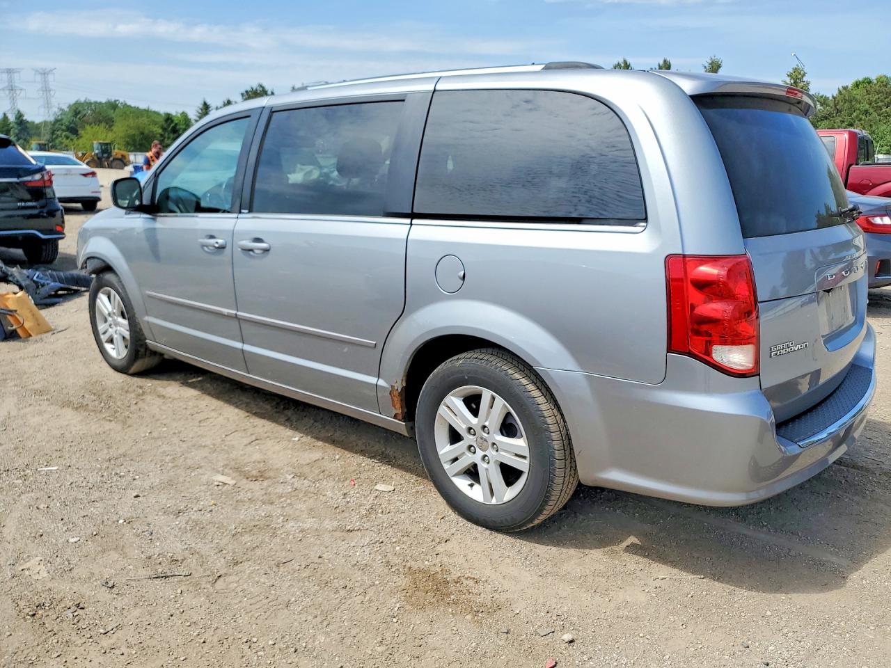 Dodge Caravan Crew
