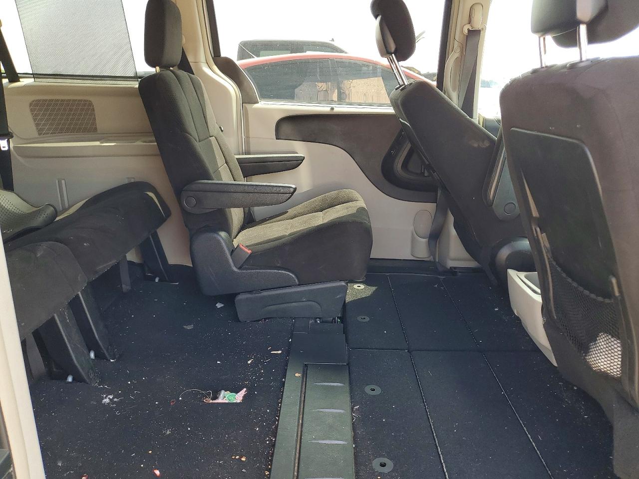 Dodge Caravan Crew