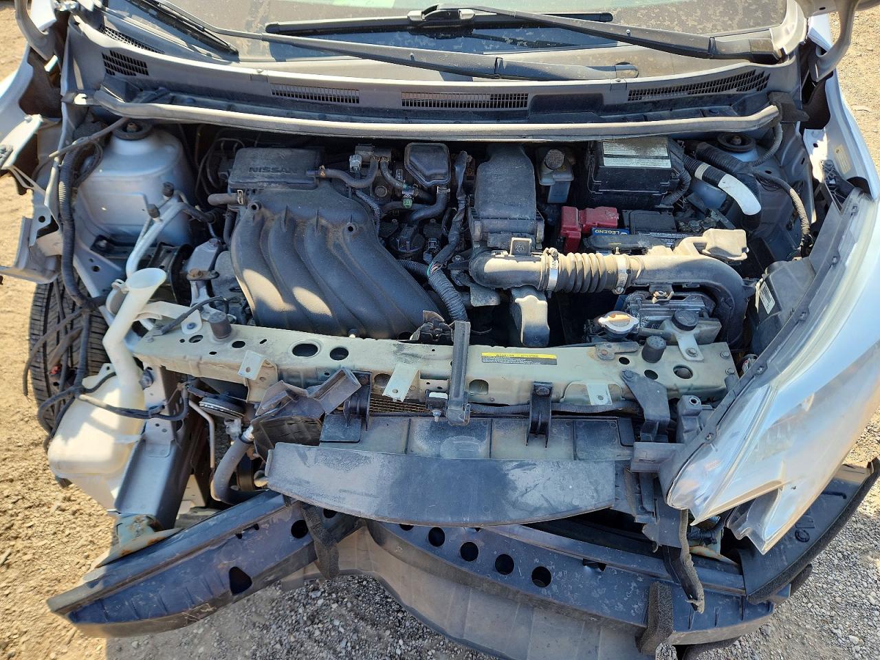 Nissan Versa Sv