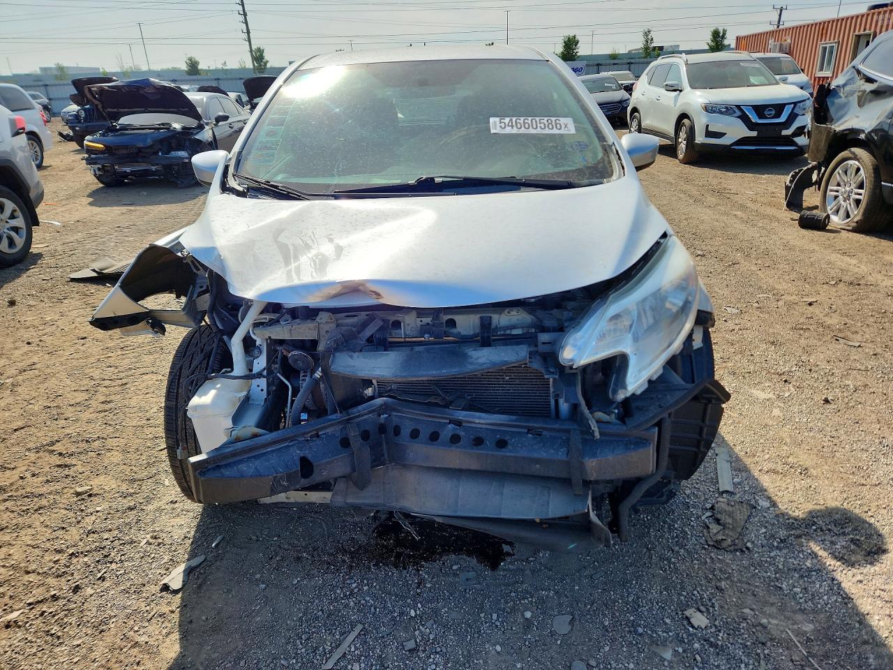 Nissan Versa Sv