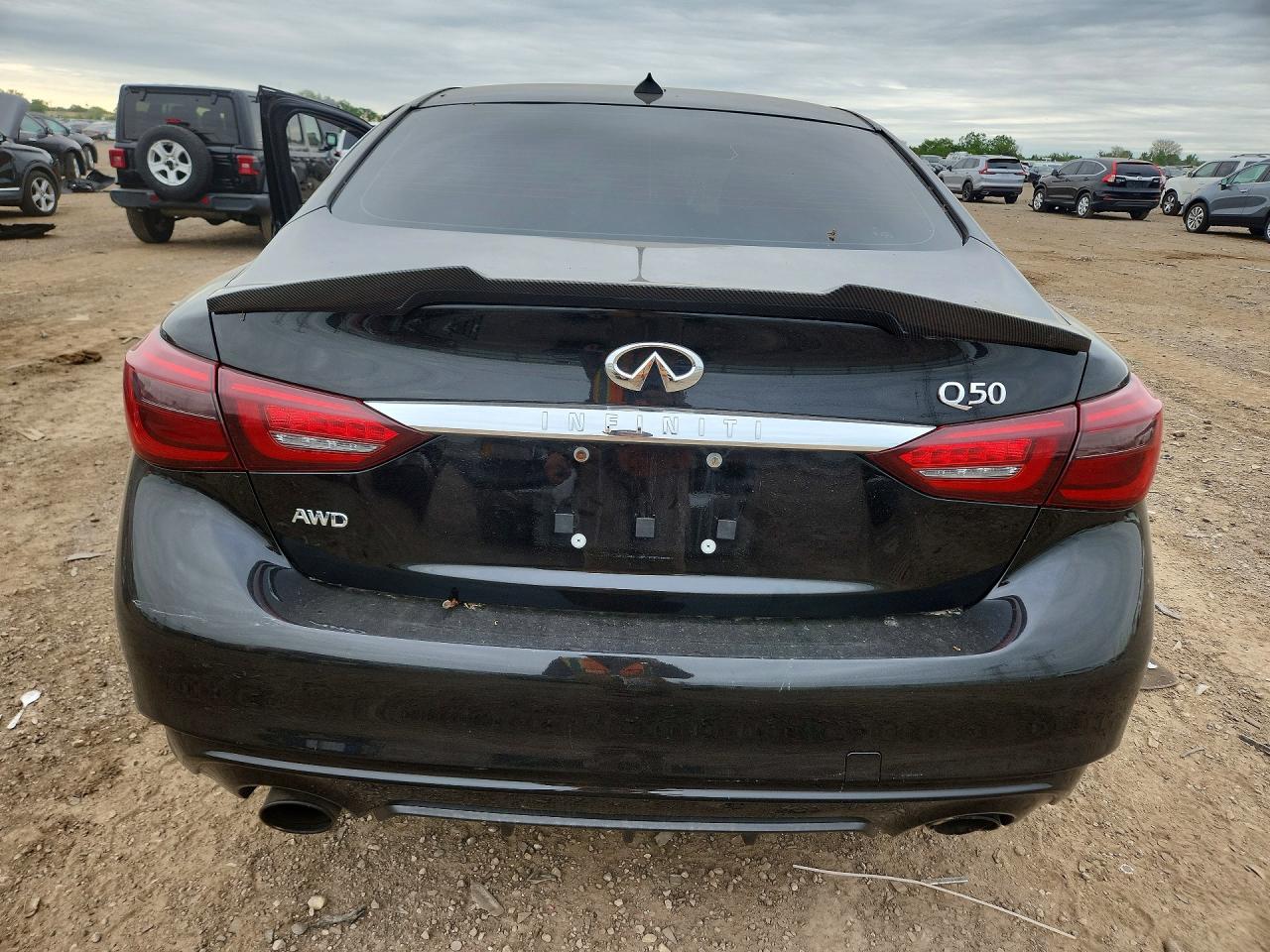 INFINITI Q50 3.0t L 3.0t Luxe
