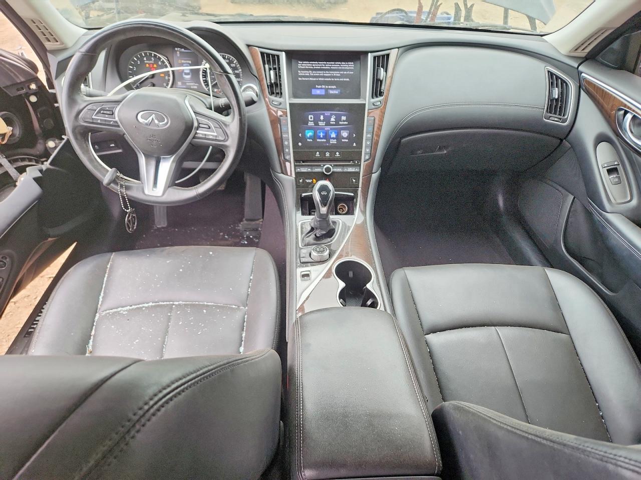 INFINITI Q50 3.0t L 3.0t Luxe