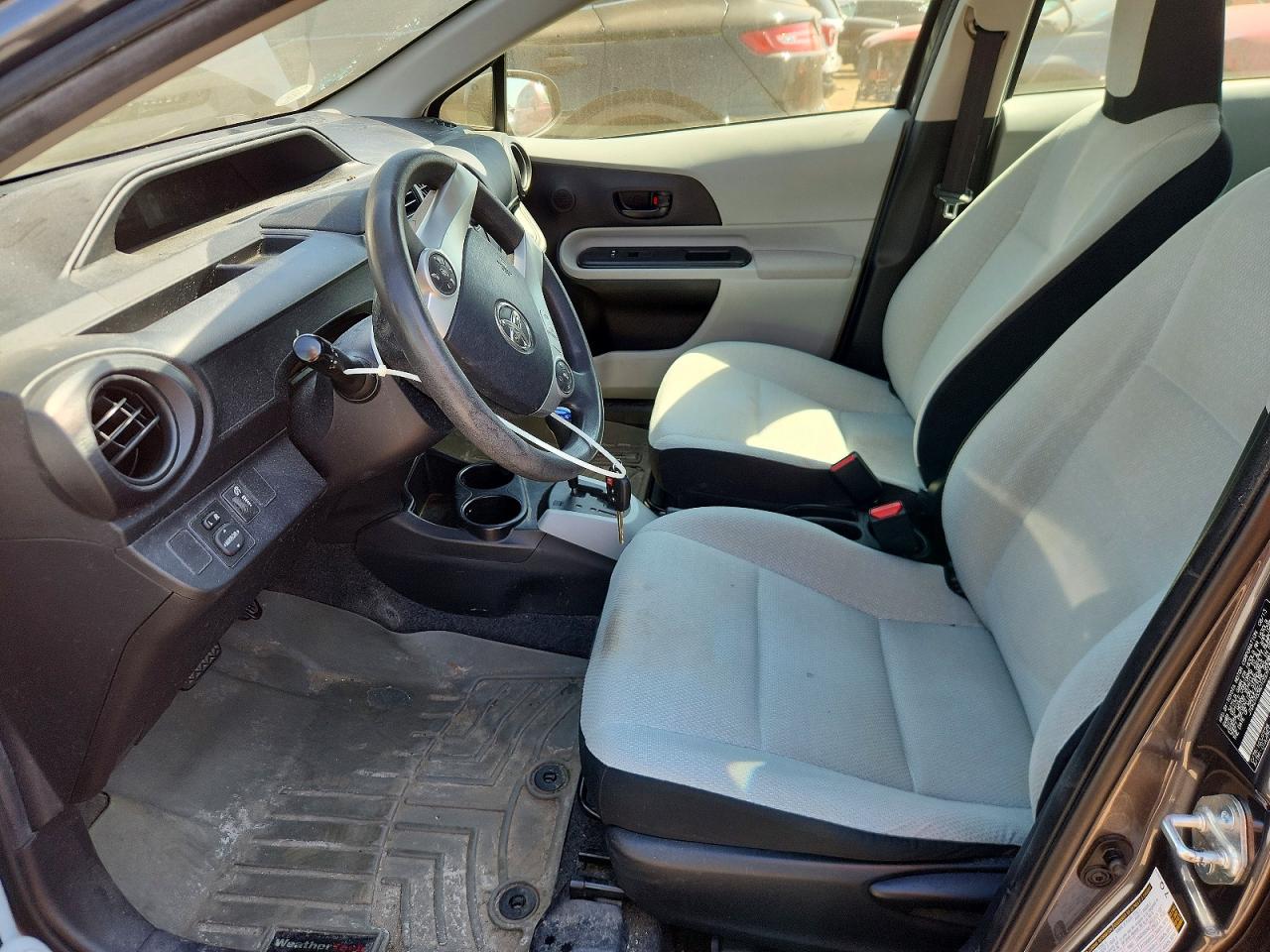 Toyota Prius c One