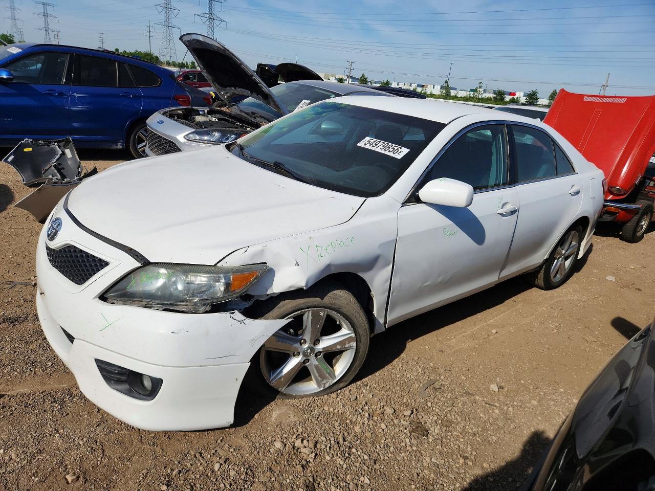 Salvage Toyota Camry Image