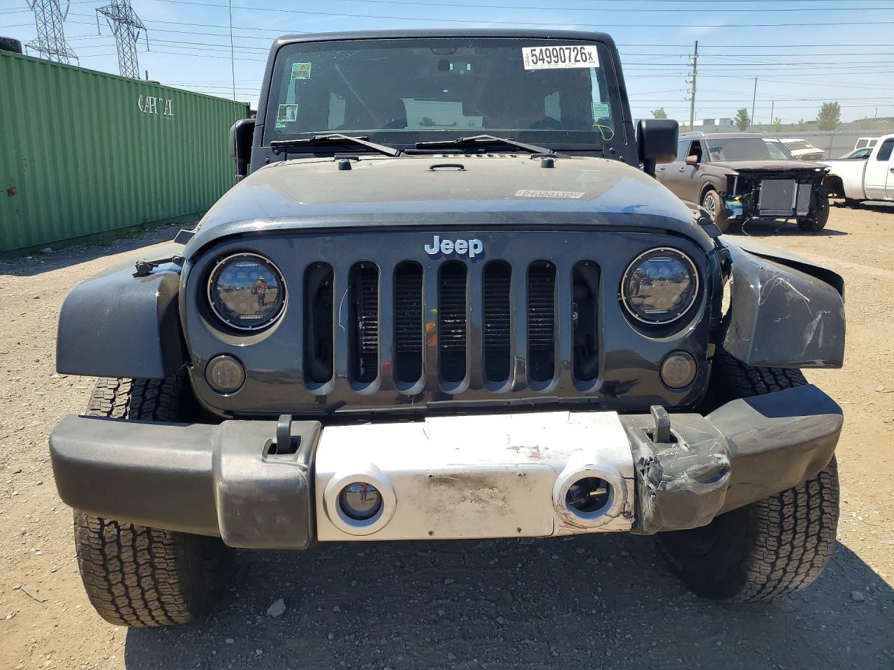 Jeep Wrangler Sahara