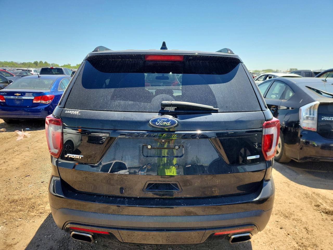 Ford Explorer Sport