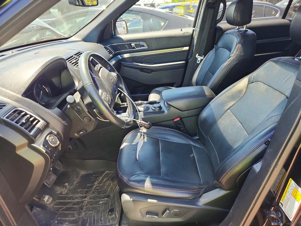 Ford Explorer Sport