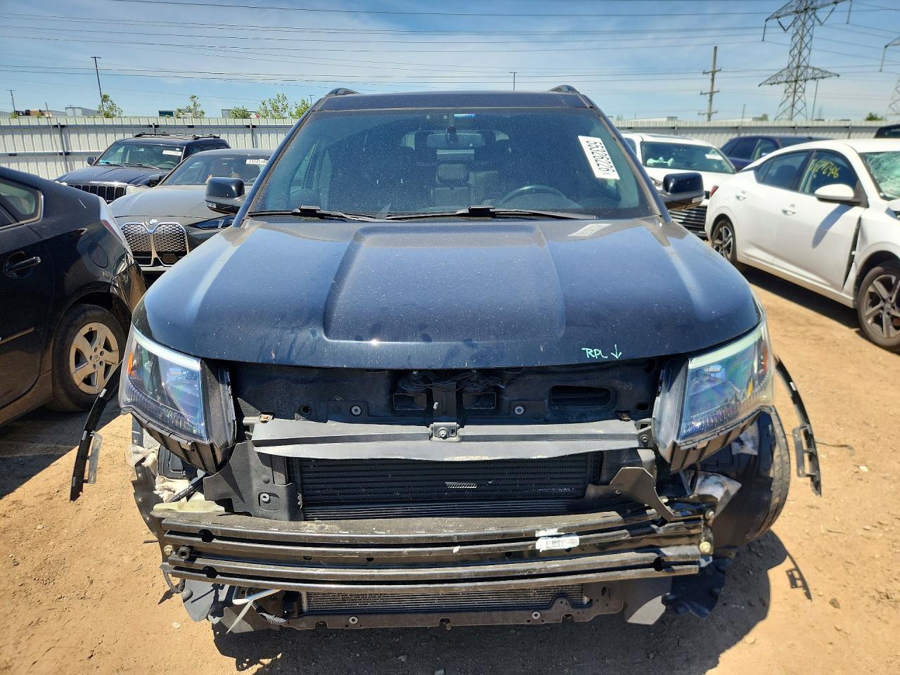 Ford Explorer Sport
