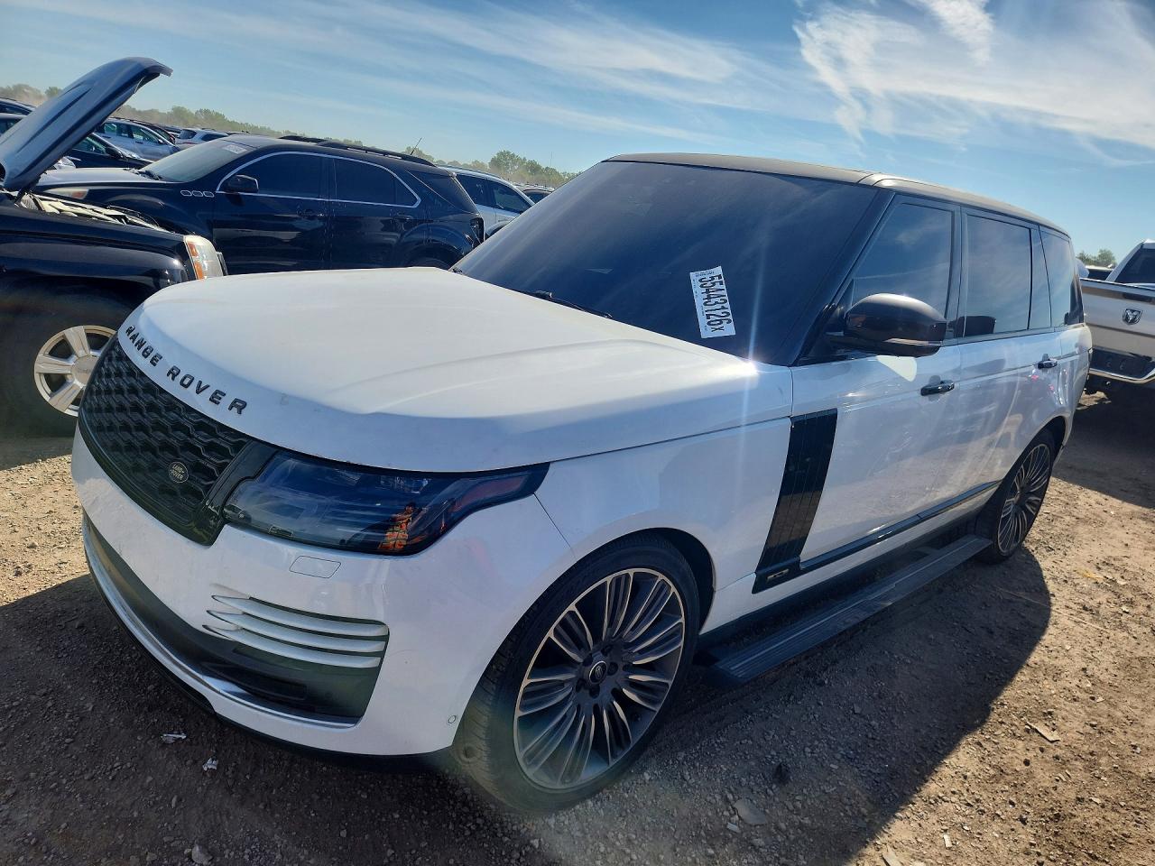 Salvage Land Rover Range Rover Image