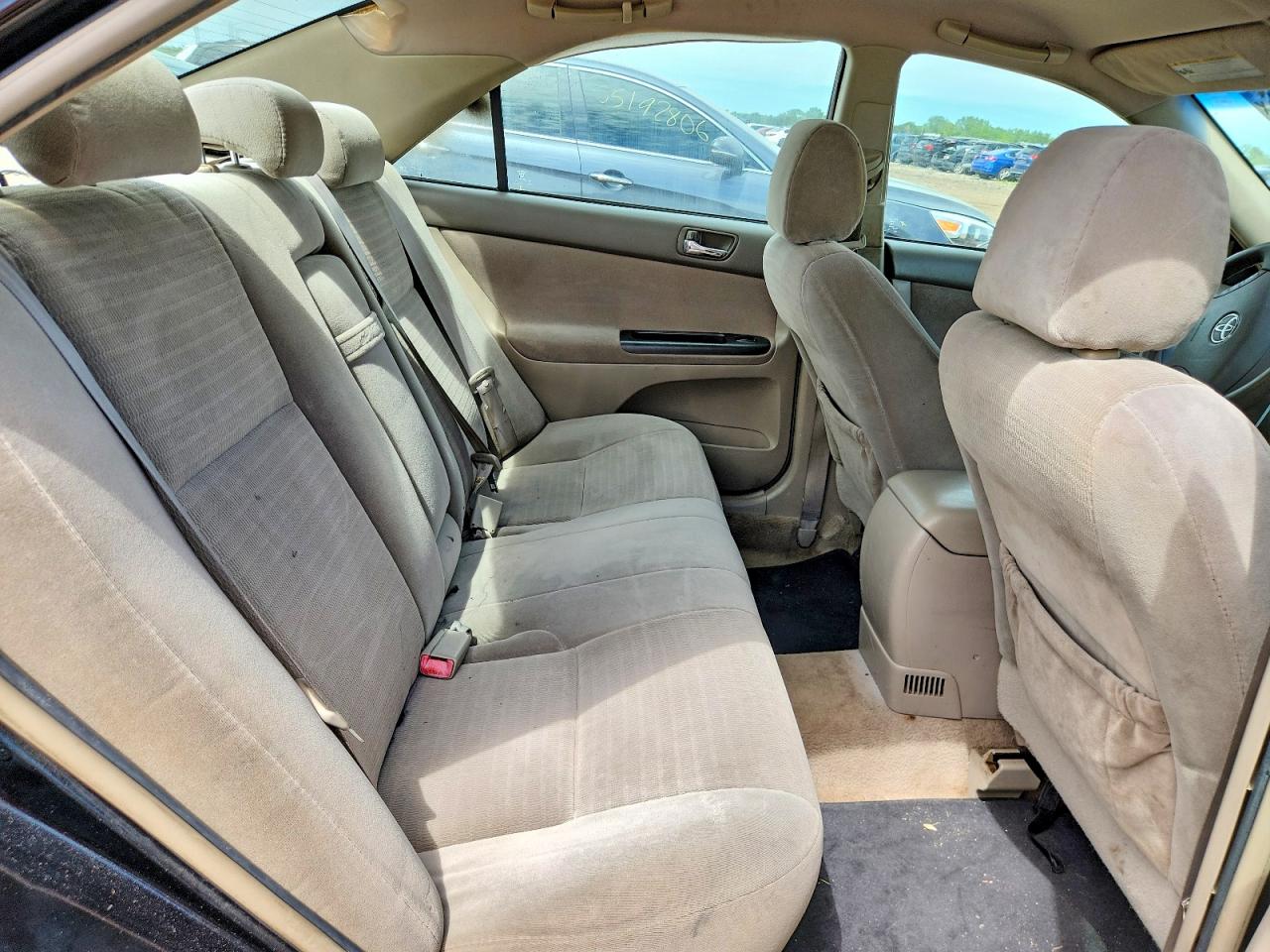 Toyota Camry Le