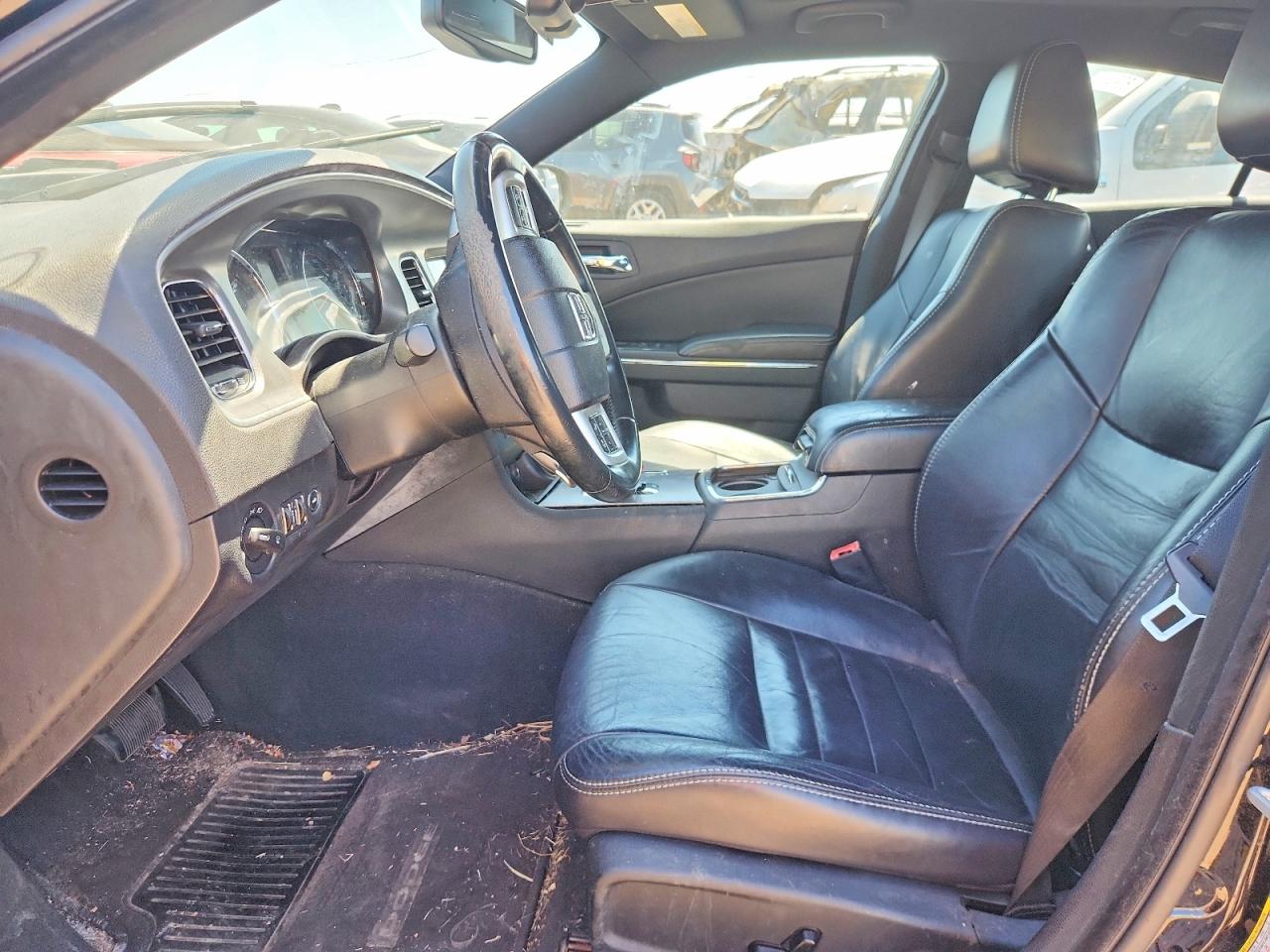 Dodge Charger Sxt