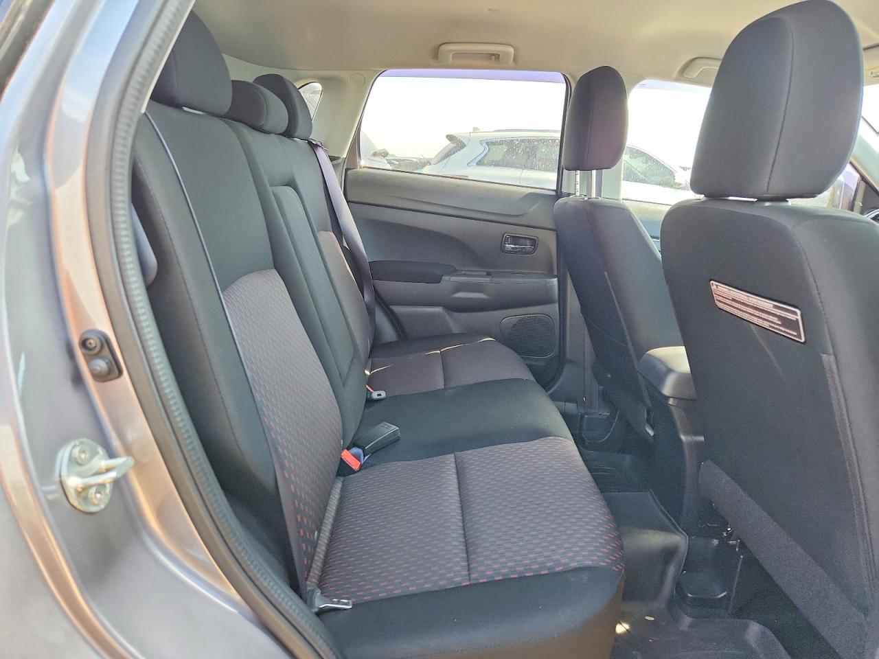 Mitsubishi Outlander Es