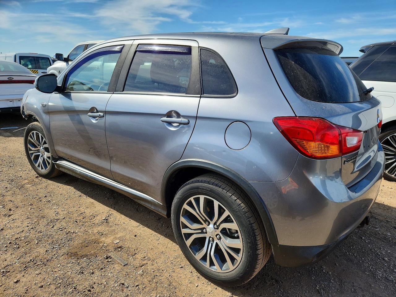 Mitsubishi Outlander Es