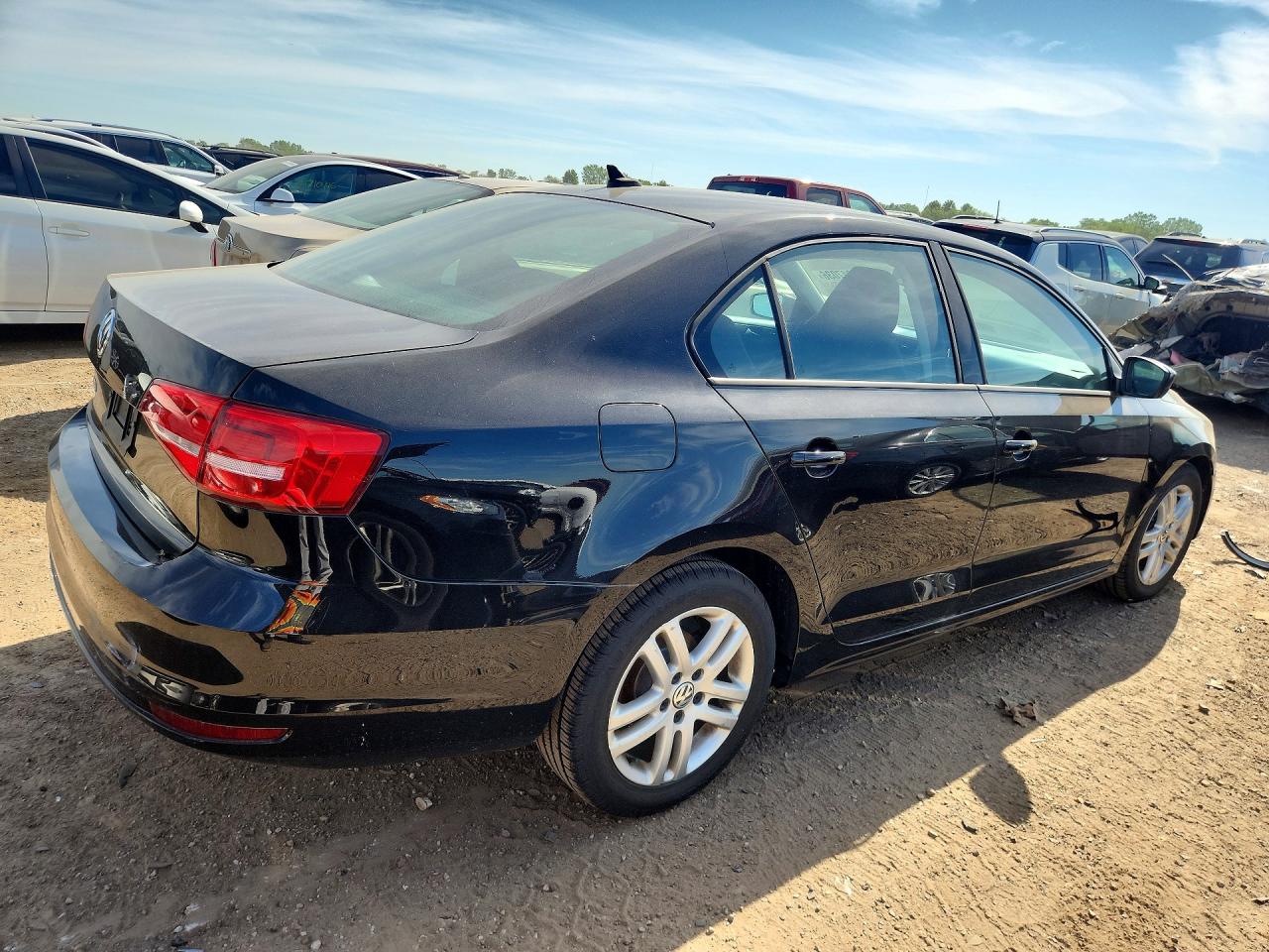 Volkswagen Jetta Base