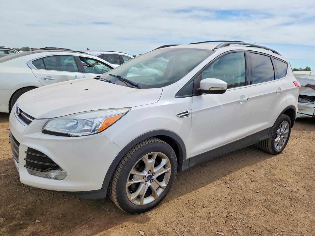 Salvage Ford Escape Image