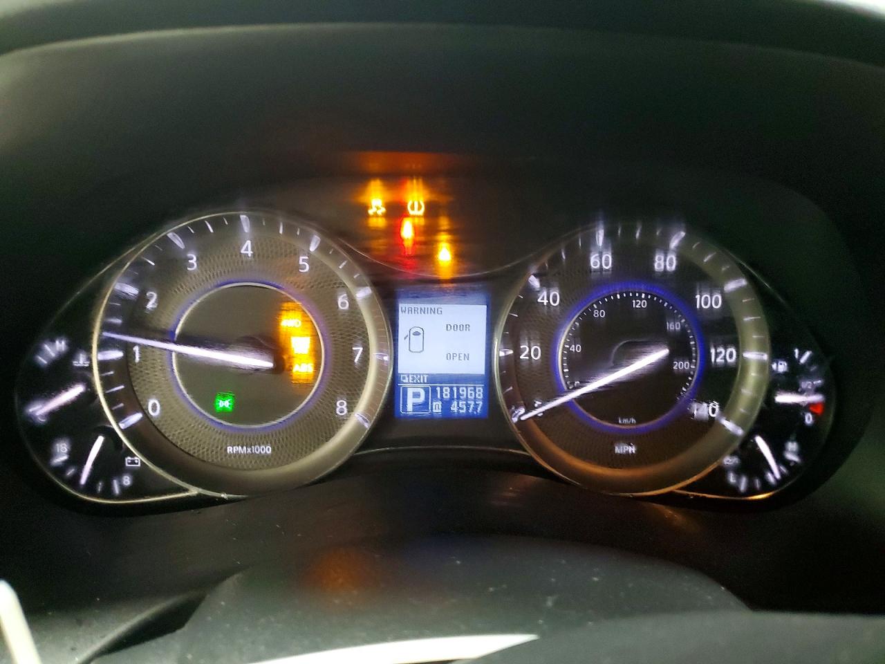 INFINITI Qx