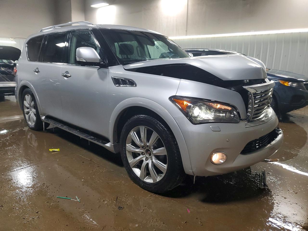 INFINITI Qx