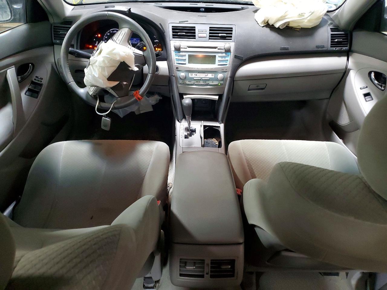 Toyota Camry Base