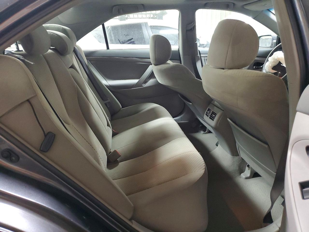 Toyota Camry Base