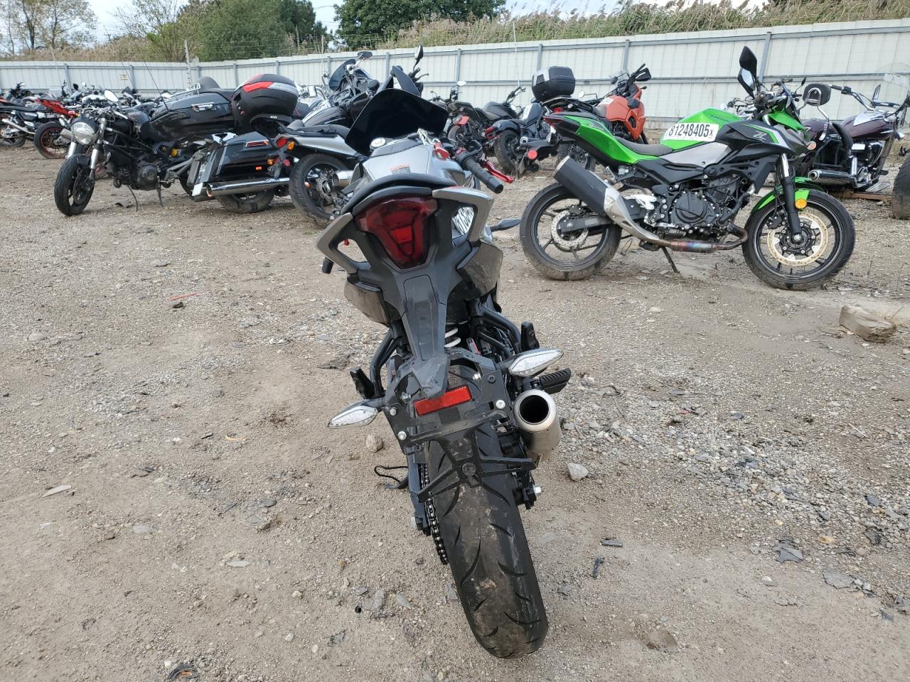 CFMOTO 300ss