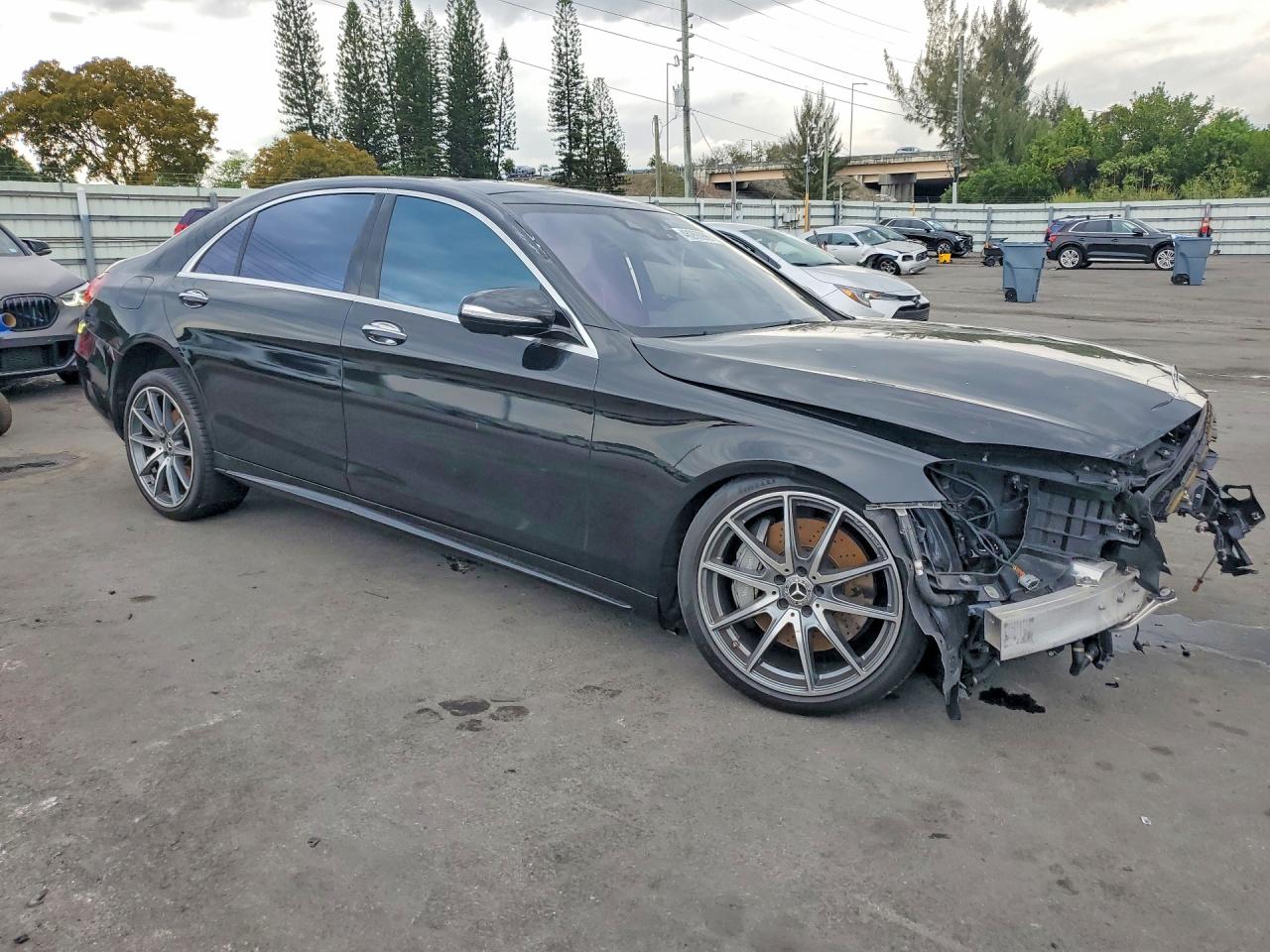 Mercedes-Benz S-Class 450
